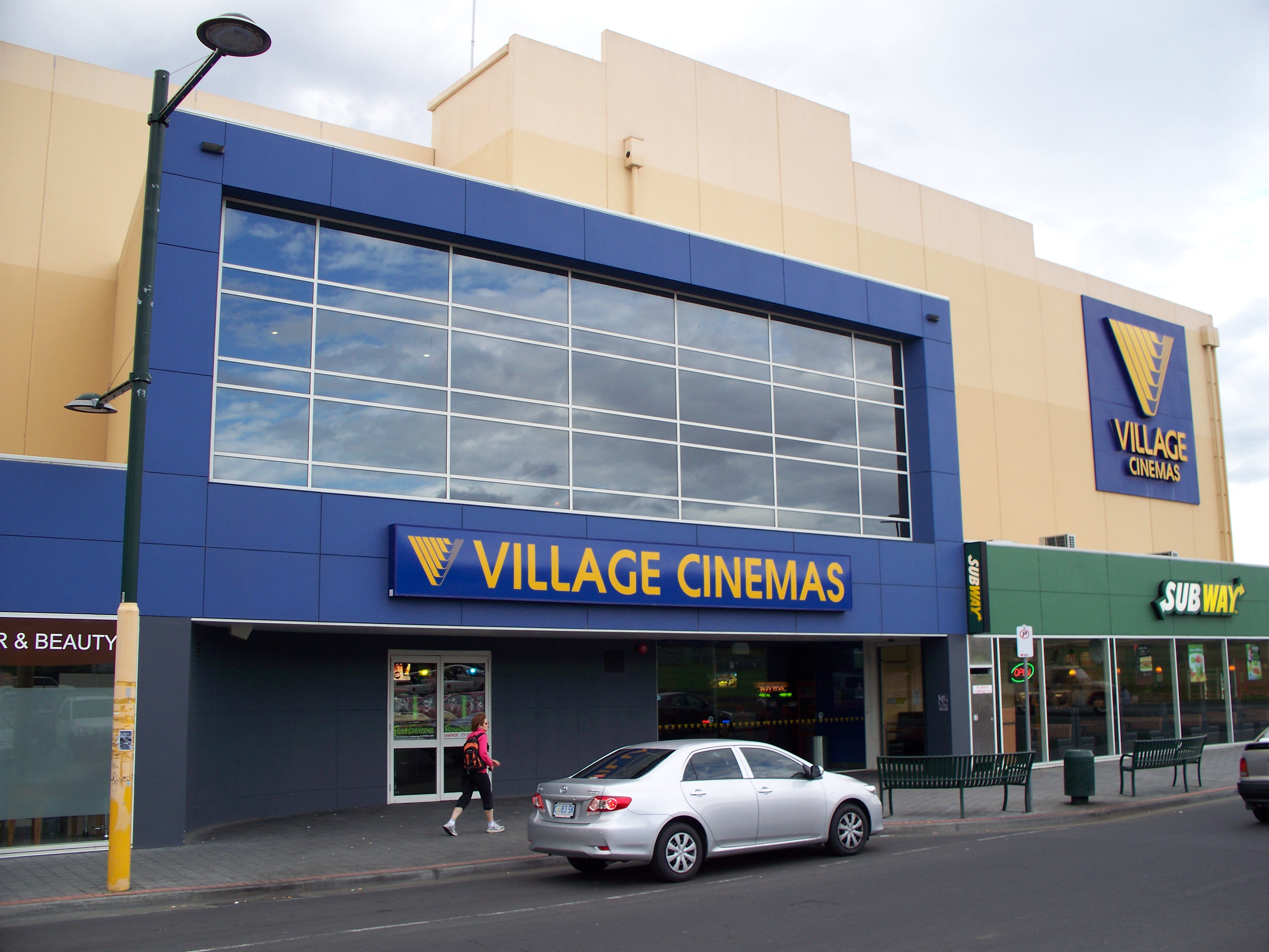 Village_Cinemas_Glenorchy_Hobart