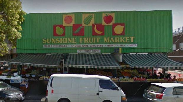 Sunshine Fruit Market ở Sunshine