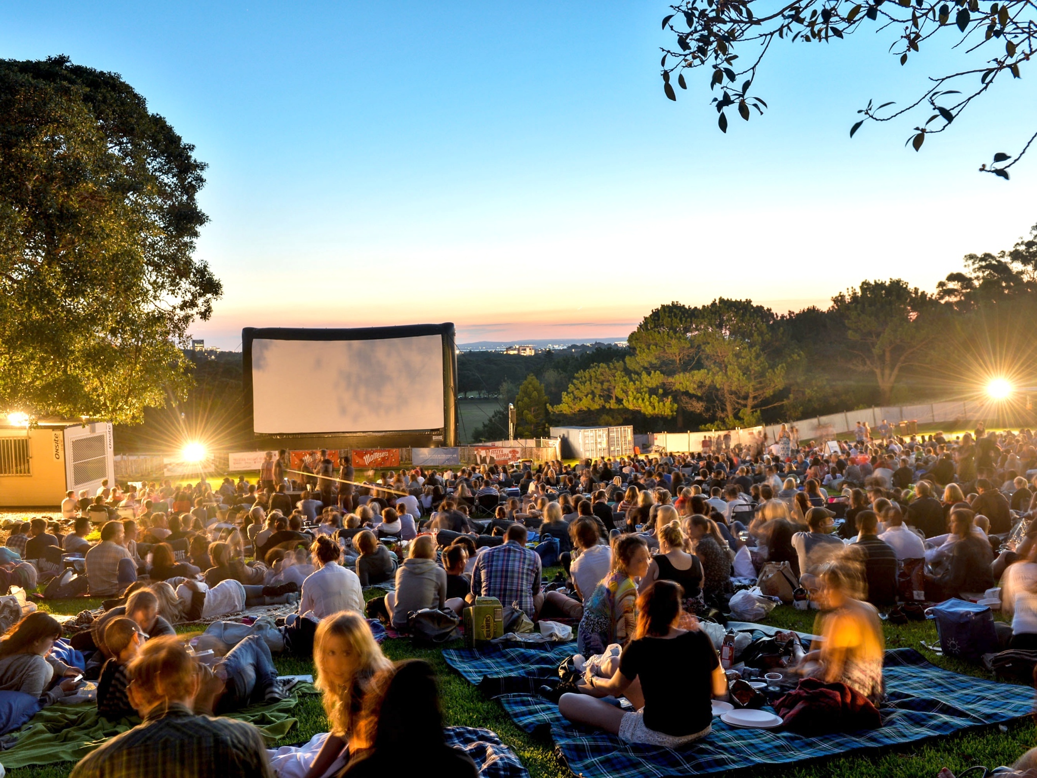 outdoor cinemas in Melbourne