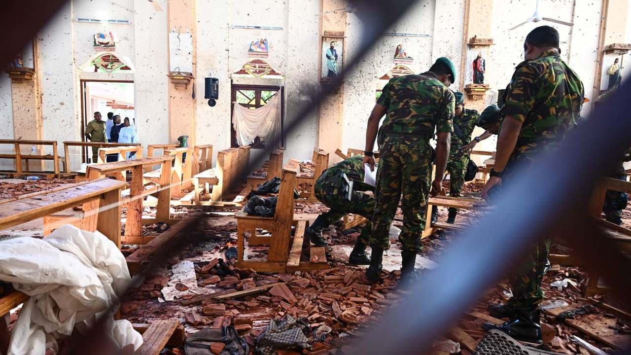 Two Australians dead in Sri Lanka bombing