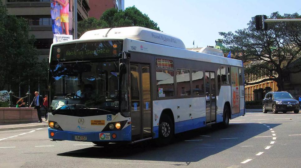 Sydney bus users can now ‘tap and go’ with credit and debit cards