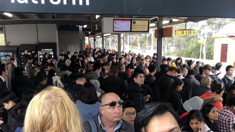 Sydney train chaos continues Town Hall 