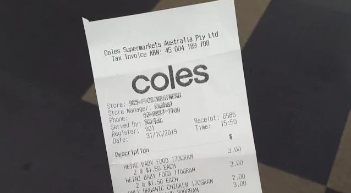 Lớp phủ bóng trên bề mặt hóa đơn thanh toán tiền mặt cũng chứa BPA (Ảnh: news.com.au).