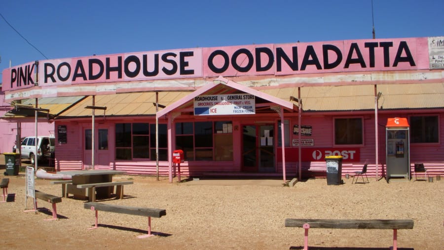 Thị trấn Oodnadatta hiện đang giữ kỷ lục về nhiệt độ cao nhất nước Úc với mức nhiệt 50.7oC ghi nhận hồi năm 1960. (Ảnh: Danielle Tumminio/CNN)