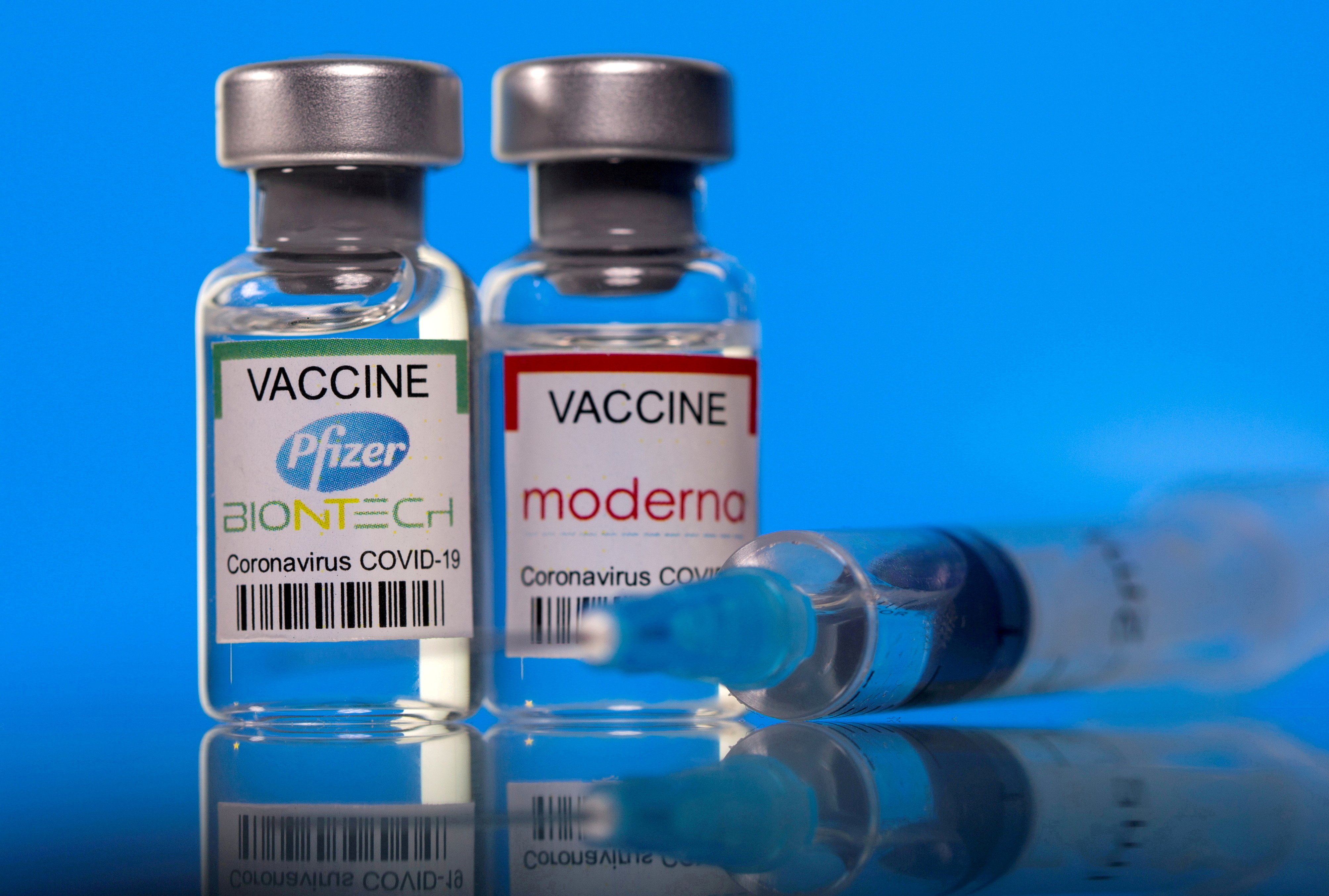 vắc-xin Pfizer tăng cường